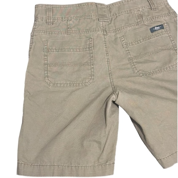 Bass Men’s Faded Army Green Shorts Size 34x 10 - Picture 2 of 9